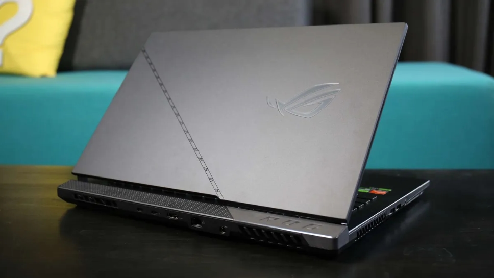 بدنه ایسوس Strix Scar 17