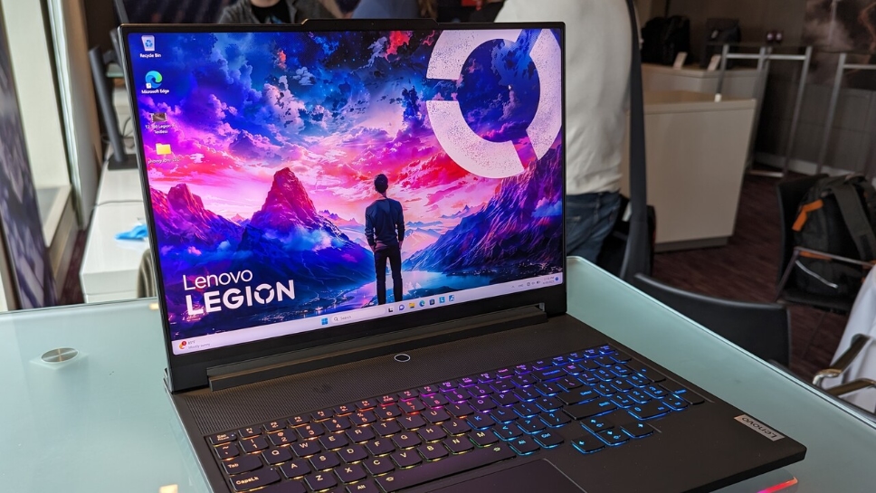 نمایشگر لپ تاپ لنوو مدل Legion 9i Gen 8