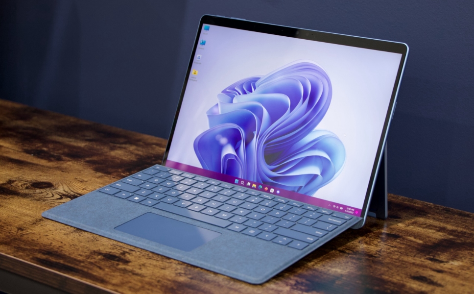 تبلت مایکروسافت Surface Pro 9