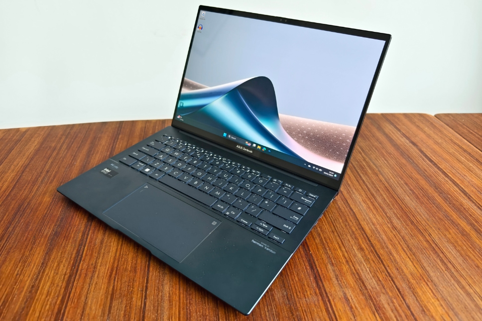 عملکرد لپ تاپ Zenbook 14 OLED 2024